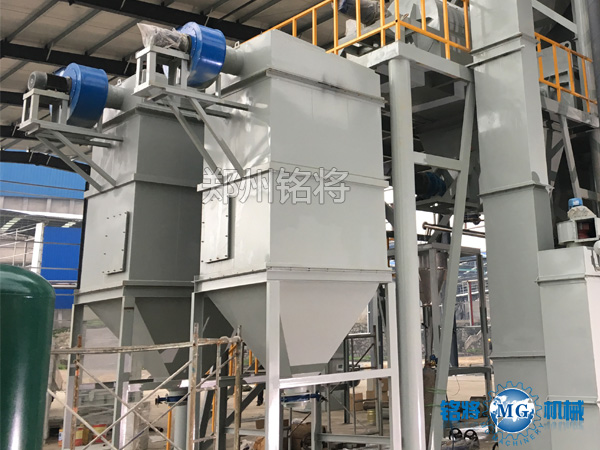 大型除塵器案例現(xiàn)場(chǎng)