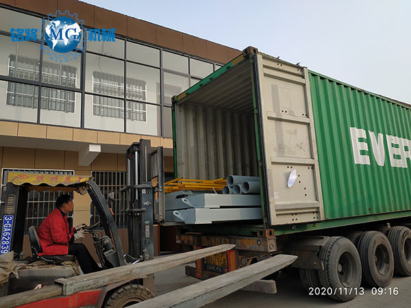 馬來西亞半自動(dòng)干粉砂漿生產(chǎn)線發(fā)貨現(xiàn)場(chǎng)