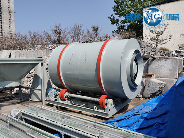 購(gòu)買(mǎi)沙子烘干機(jī)要注意哪些問(wèn)題？時(shí)產(chǎn)20噸沙子烘干機(jī)哪家好？