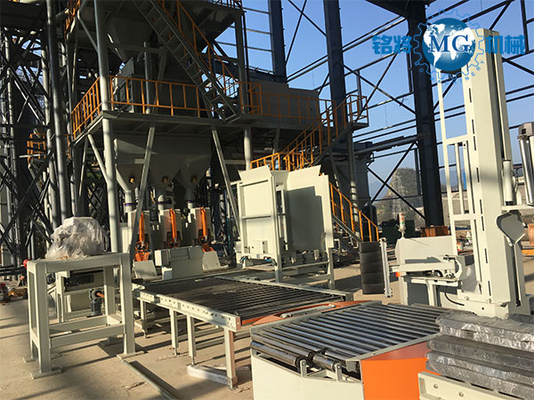 生產(chǎn)膩?zhàn)臃坌枰裁礄C(jī)器，哪些原料？