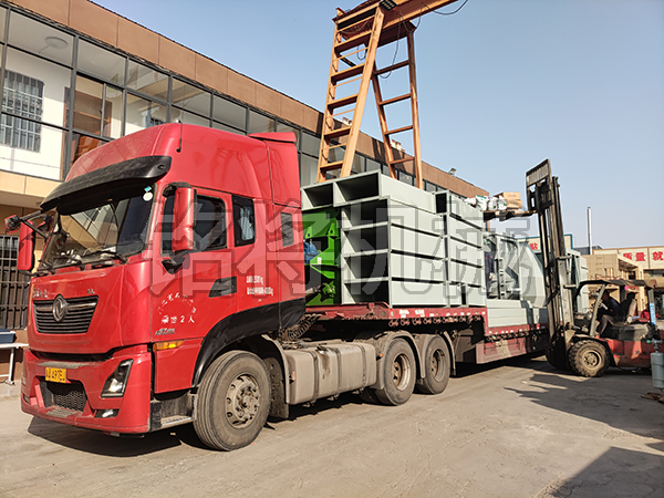 四立方主機(jī)，產(chǎn)量時產(chǎn)達(dá)15噸，于今日發(fā)往江蘇連云港