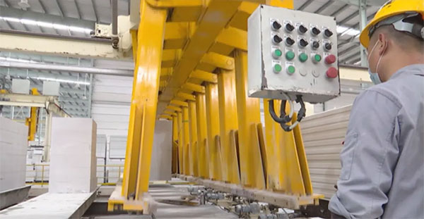 投資5.2 億，涪陵磷石膏規(guī)?；C合利用、輕質(zhì)墻體材料生產(chǎn)項目啟動!